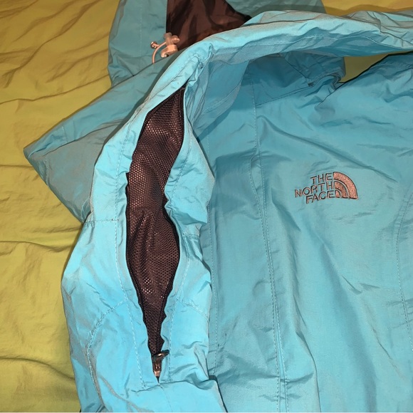 Women’s Blue North Face Summit Series Jacket - Picture 6 of 7